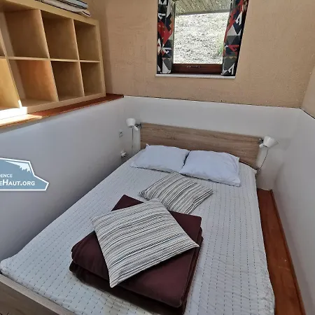 Apartment Terre De Super Besse
